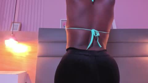 STELA online show from November 20, 5:10 pm