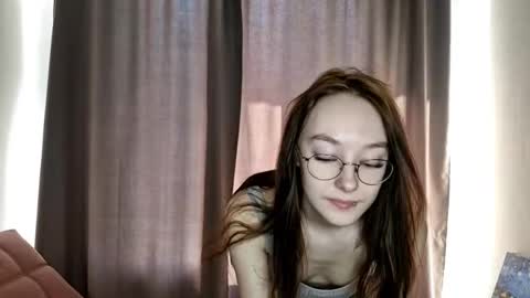 Stella online show from September 24, 7:15 am