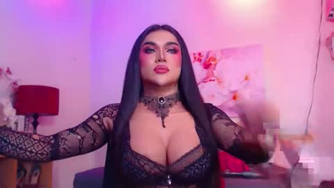 CALL ME STELLA online show from May 13, 6:56 am