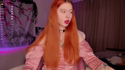 Stacy online show from December 4, 12:19 pm