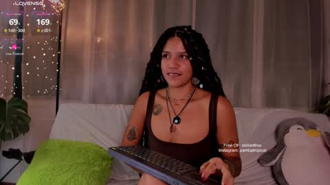Snapshot of stellart_ chatting on January 16, 7:28 am stellart_ online show from January 16, 7:28 am
