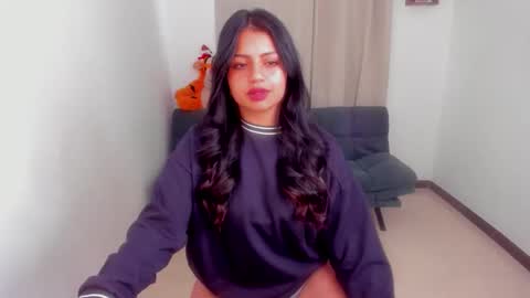 sara  instagram sariishalove online show from January 5, 5:27 pm