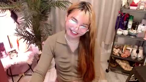 Stella sweet online show from May 25, 3:23 am