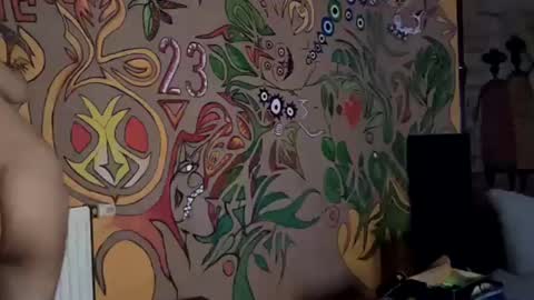 lee online show from March 18, 12:38 am