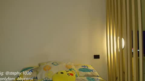 stephany online show from November 29, 5:26 am