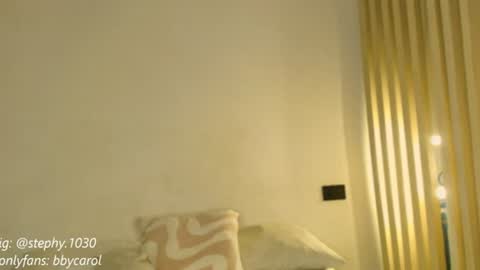 stephany online show from July 18, 5:20 am