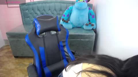 Stephania online show from February 24, 10:26 am