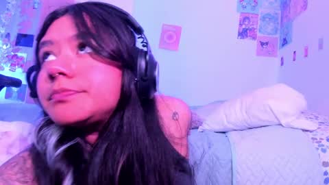 Stephanie  online show from February 26, 9:31 pm