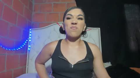 Anny online show from October 18, 12:09 pm