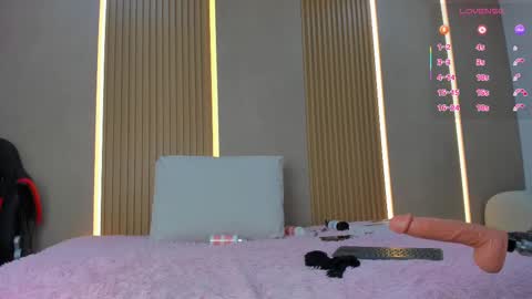 Stephany online show from September 30, 12:15 pm