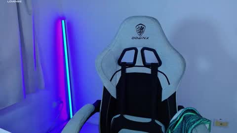 stephy online show from November 27, 2:52 am