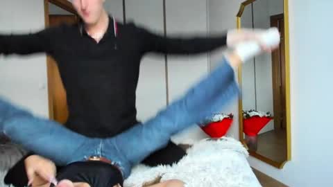 Step sis and Step bro online show from April 18, 5:48 pm