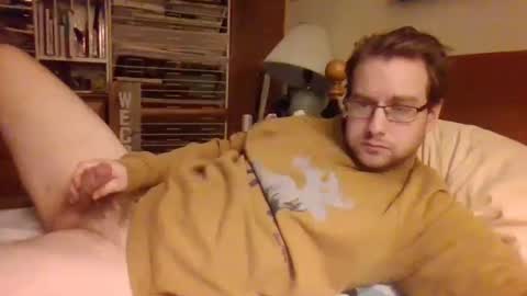 Ian23602 online show from December 22, 10:05 pm