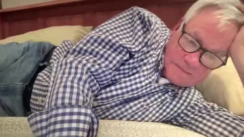 Steve online show from January 16, 1:25 am