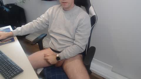 Snapshot of steve_oo8 chatting on February 12, 6:19 pm steve_oo8 online show from February 12, 6:19 pm