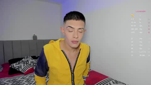 Stevenn online show from December 5, 8:28 pm