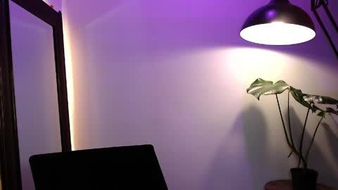 Daniel Steven Navarro online show from April 10, 11:20 pm