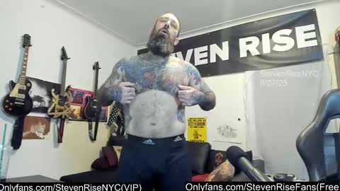 Snapshot of stevenrisenyc chatting on September 27, 10:18 pm StevenRiseNYC online show from September 27, 10:18 pm