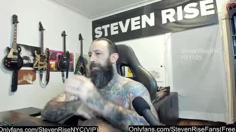 Snapshot of stevenrisenyc chatting on October 12, 1:09 am StevenRiseNYC online show from October 12, 1:09 am