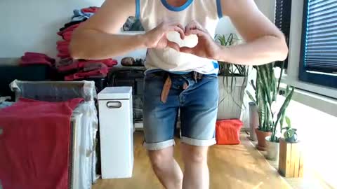 white beef online show from August 8, 10:58 am