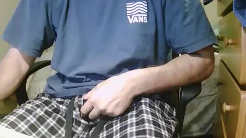 Chillguy online show from November 20, 6:23 am