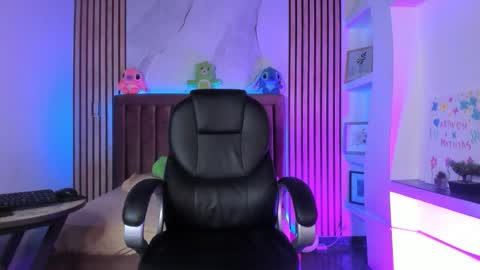 Sthepano  online show from March 18, 3:34 am