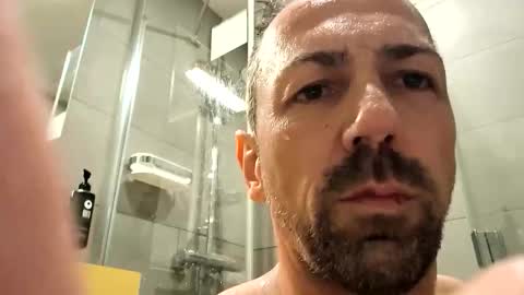 Stifflerger online show from December 22, 1:45 am