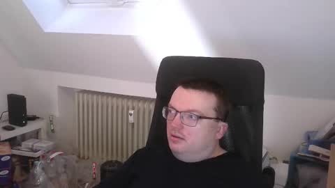 Oliver online show from February 25, 7:56 am