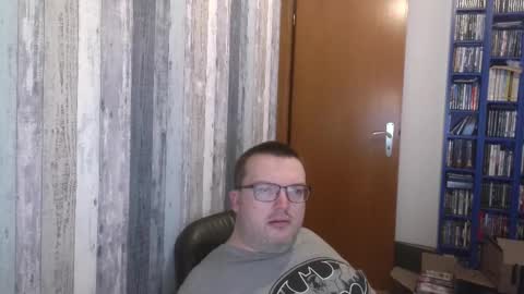 Oliver online show from September 18, 3:16 pm