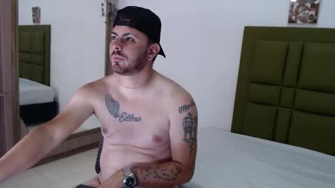 stive_0297 online show from December 15, 11:39 am