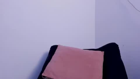 stiven__69 online show from November 7, 7:00 am