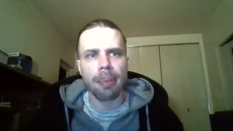 stockingsnfeet online show from March 3, 9:48 pm