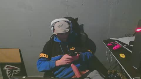 stonedpanda77 online show from December 24, 2:54 am