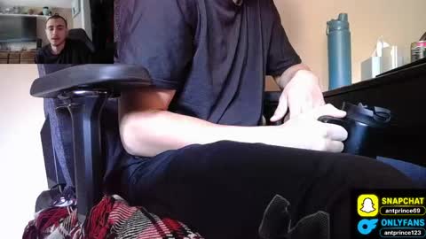 stoner394 online show from May 12, 8:18 pm