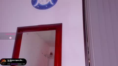 Snapshot of stonned_candy chatting on February 12, 12:37 am Liz online show from February 12, 12:37 am