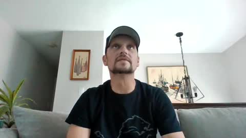 Snapshot of stook4 chatting on September 14, 5:14 pm LifestyleMan313 online show from September 14, 5:14 pm