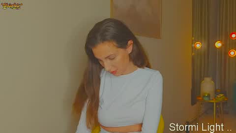 Stormi online show from April 7, 8:22 pm
