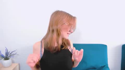 Stormi online show from March 9, 9:36 am