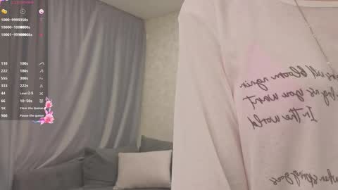 Luna online show from March 23, 1:49 pm