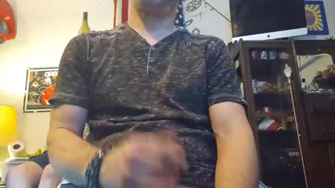 Snapshot of str8foryouguy chatting on February 28, 8:28 pm Str8 online show from February 28, 8:28 pm