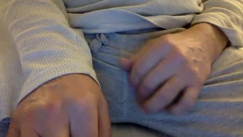 str8guy2015 online show from February 22, 11:46 pm