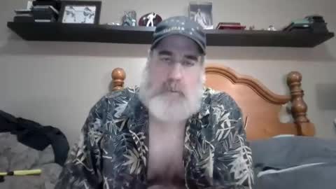 Straightbear4you online show from September 13, 10:12 pm