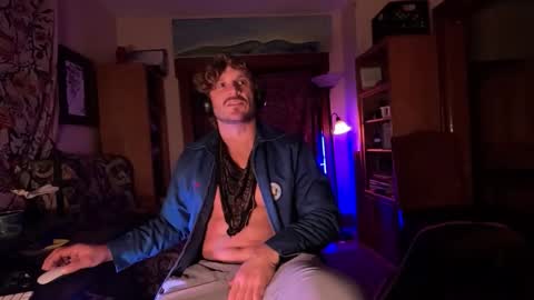 Cowboy Zuhly online show from October 30, 3:18 am