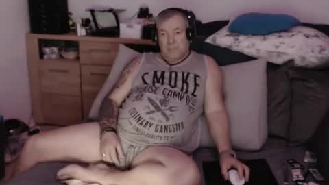 Stranger online show from September 14, 8:43 pm