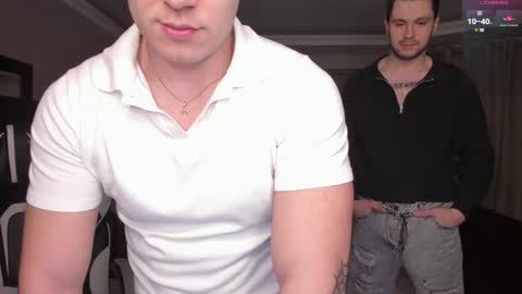 Snapshot of stranggee chatting on January 9, 7:18 pm Artem online show from January 9, 7:18 pm