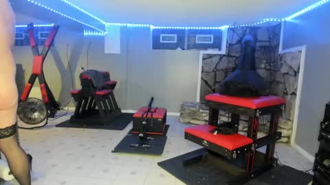 Straponbitchboy strapon humiliation sissy chasisty bdsm online show from February 5, 9:15 am