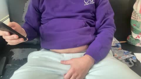 stroking33again online show from February 11, 6:33 pm