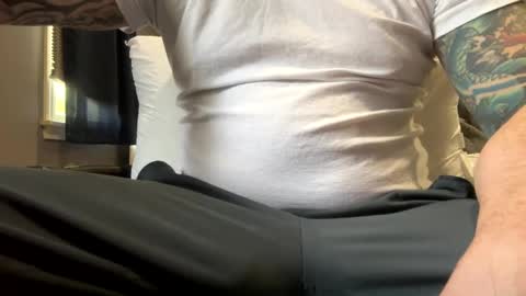 stroking33again online show from December 17, 6:31 pm