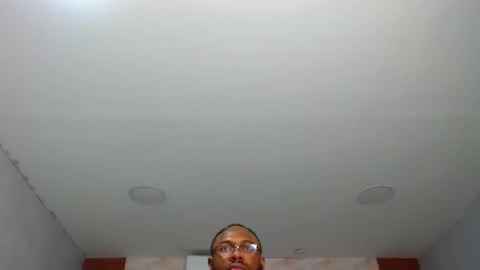 strong_george1 online show from February 23, 10:09 pm