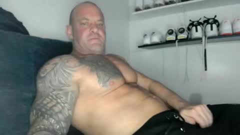 StrongAndHard online show from February 11, 5:29 pm